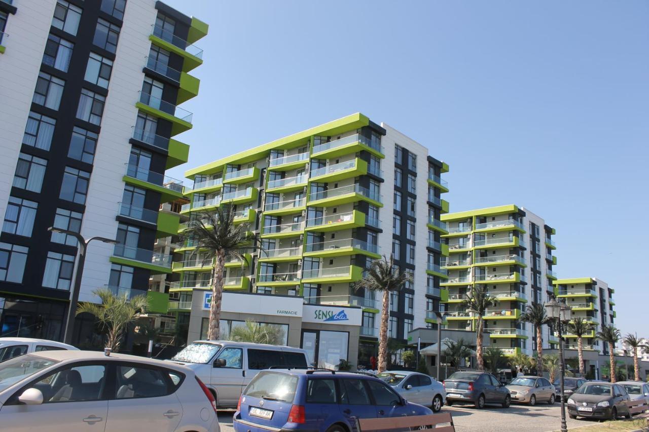 On Beach-Mamaia Residence Năvodari Exterior foto