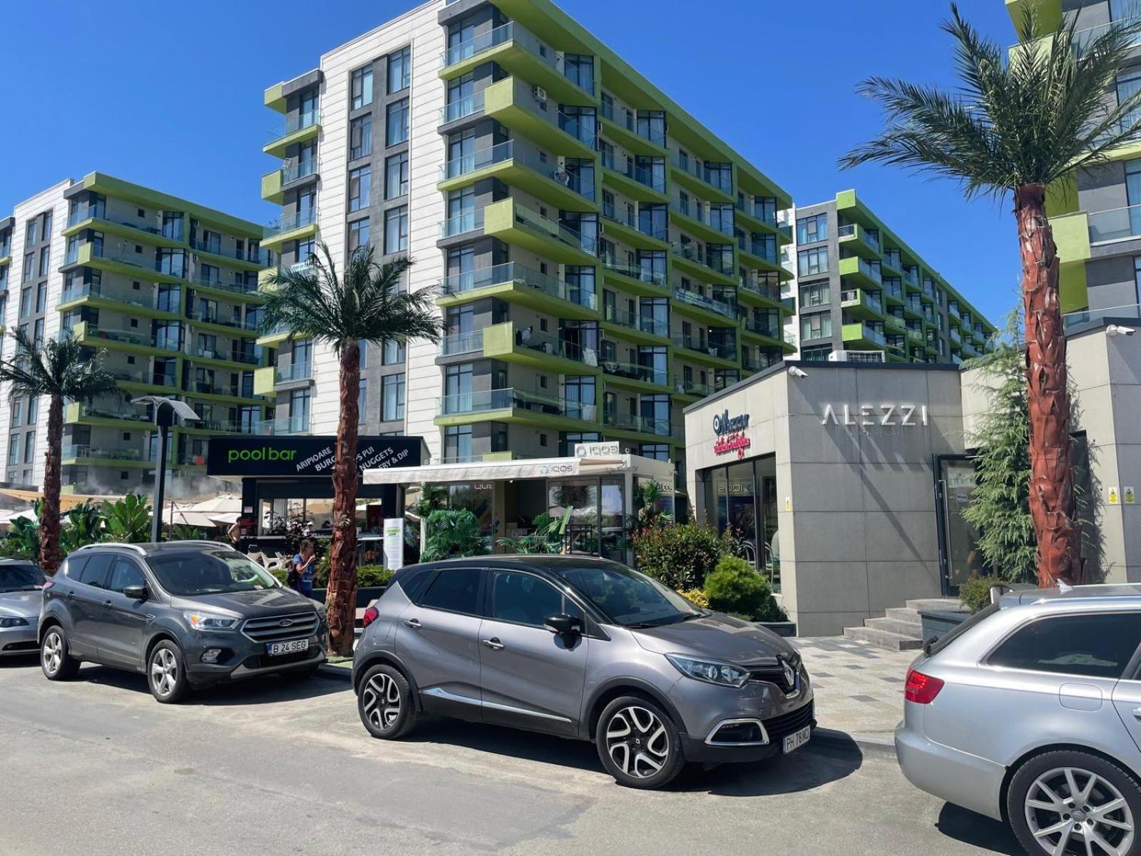 On Beach-Mamaia Residence Năvodari Exterior foto