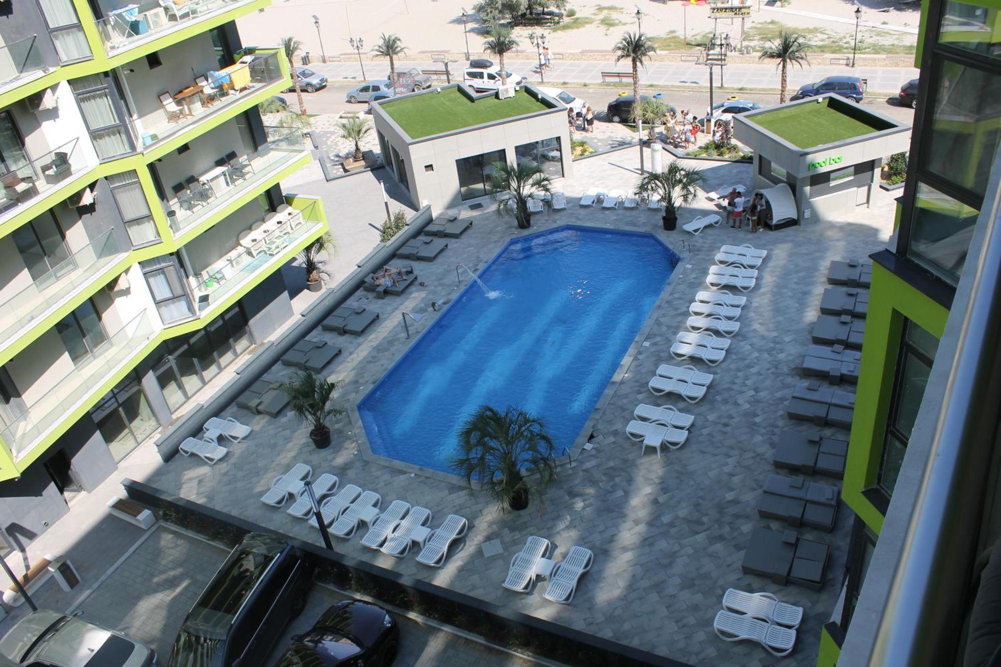 On Beach-Mamaia Residence Năvodari Exterior foto